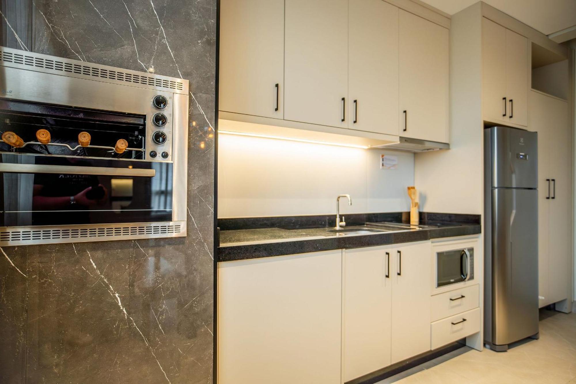 Elegance Apartamentos 1 Quarto Para 4 Pessoas Em Бомбиньяс Экстерьер фото