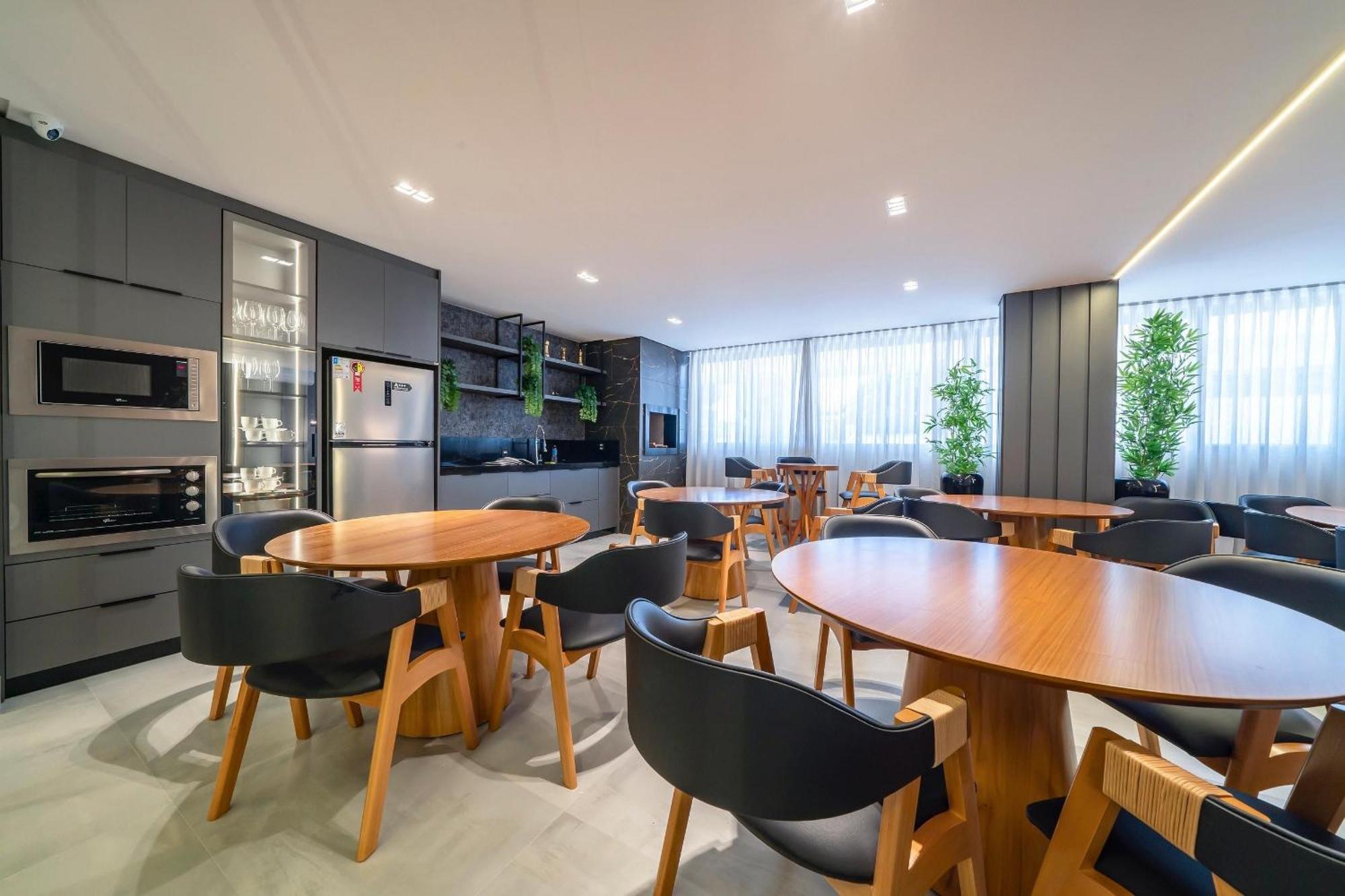 Elegance Apartamentos 1 Quarto Para 4 Pessoas Em Бомбиньяс Экстерьер фото